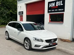 Vit Begagnad 2014 Volvo V60 R-Design Kombi | 139 900 kr (Marknadspris)