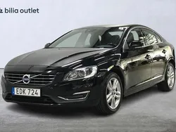 Svart Begagnad 2018 Volvo S60 Standard Sedan | 184 900 kr (Marknadspris)