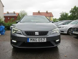 Grå Begagnad 2018 Seat Leon ST Style Kombi | 119 500 kr (Marknadspris)