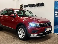 Mörkröd Begagnad 2016 VW Tiguan GT SUV | 209 900 kr (Marknadspris)