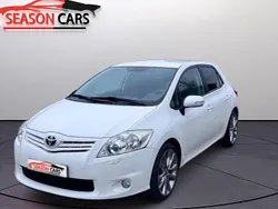 Vit Begagnad 2011 Toyota Auris Plus Halvkombi | 59 900 kr (Bra pris)