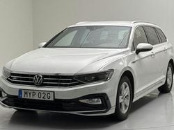 Vit Begagnad 2022 VW Passat GT | 319 800 kr (Marknadspris)