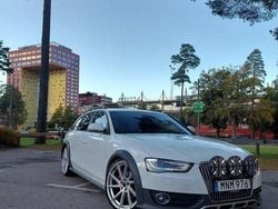 Vit Begagnad 2015 Audi A4 Allroad Kombi | 124 000 kr (Marknadspris)