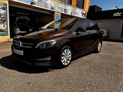 Brun Begagnad 2015 Mercedes B200 Style Minibuss | 127 999 kr (Marknadspris)