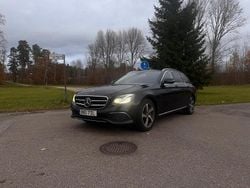 Begagnad 2019 Mercedes E300 Avantgarde Kombi | 208 750 kr (Marknadspris)