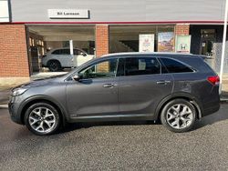 Grå Begagnad 2017 Kia Sorento SUV | 244 000 kr (Marknadspris)