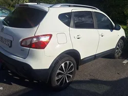 Vit Begagnad 2013 Nissan Qashqai SUV | 89 000 kr (Superpris)