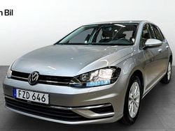 Silver Begagnad 2018 VW Golf VII Halvkombi | 154 900 kr (Marknadspris)