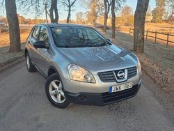 Silver Begagnad 2009 Nissan Qashqai Visia SUV | 54 900 kr (Marknadspris)