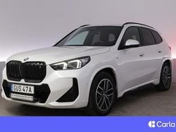Vit Begagnad 2023 BMW iX1 M Sport SUV | 468 900 kr (Marknadspris)