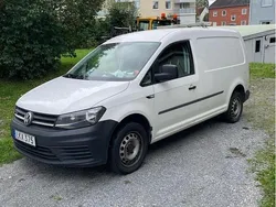 Vit Begagnad 2016 VW Caddy Minibuss | 110 000 kr (Bra pris)