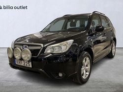 Svart Begagnad 2014 Subaru Forester SUV | 109 000 kr (Superpris)