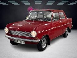 Röd Begagnad 1965 Opel Kadett S Sedan | 74 900 kr