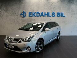 Silver Begagnad 2014 Toyota Avensis Kombi | 172 900 kr (Bra pris)