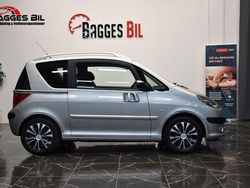 Silver Begagnad 2005 Peugeot 1007 Halvkombi | 32 000 kr
