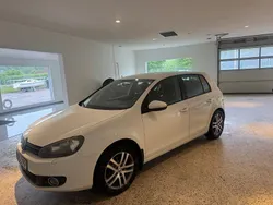 Vit Begagnad 2011 VW Golf VII Halvkombi | 44 900 kr (Marknadspris)