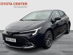Svart Begagnad 2023 Toyota Corolla Hybrid Style Halvkombi | 319 900 kr (Lite dyr)