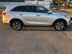 Grå Begagnad 2015 Kia Sorento SUV | 99 900 kr