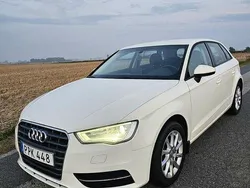 Vit Begagnad 2014 Audi A3 Sportback Attraction Halvkombi | 75 000 kr (Marknadspris)