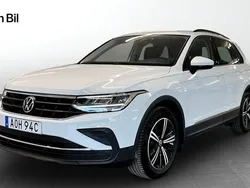 Vit Begagnad 2020 VW Tiguan SUV | 239 900 kr (Lite dyr)