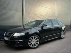 Svart Begagnad 2009 VW Passat R-line Kombi | 54 900 kr (Marknadspris)