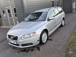 Grå Begagnad 2010 Volvo V70 Momentum Kombi | 59 000 kr (Bra pris)