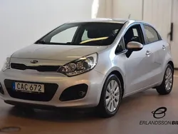 Grå Begagnad 2014 Kia Rio Halvkombi | 69 900 kr (Bra pris)