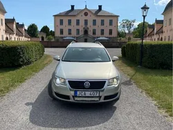 Silver Begagnad 2009 VW Passat Sportline Kombi | 35 000 kr (Bra pris)
