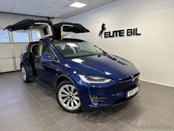 Blå Begagnad 2017 Tesla Model X SUV | 459 900 kr (Lite dyr)
