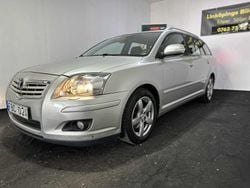 Silver Begagnad 2007 Toyota Avensis Kombi | 27 000 kr (Marknadspris)