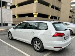 Vit Begagnad 2020 VW Golf VIII Kombi | 148 000 kr (Marknadspris)