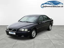Mörkblå Begagnad 2005 Volvo S80 Sedan | 39 900 kr (Marknadspris)