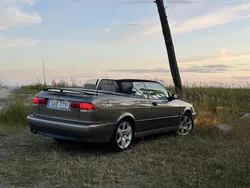 Brun Begagnad 2003 Saab 9-3 Cabriolet Aero Cab | 110 000 kr (Marknadspris)