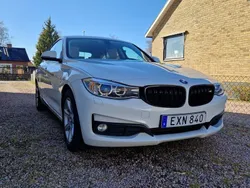 Vit Begagnad 2015 BMW 318 Gran Turismo Halvkombi | 104 900 kr (Bra pris)