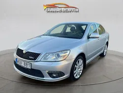 Silver Begagnad 2011 Skoda Octavia RS Halvkombi | 79 900 kr (Dyr)