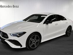Ny 2025 Mercedes CLA200 AMG Sportkupé | 431 900 kr (Marknadspris)