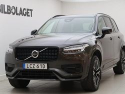 Grå Begagnad 2022 Volvo XC90 R-Design SUV | 624 800 kr (Marknadspris)