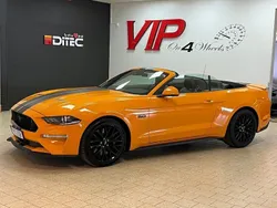 Orange Begagnad 2018 Ford Mustang GT Convertible Cab | 518 800 kr (Marknadspris)