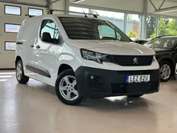 Vit Begagnad 2020 Peugeot Partner Minibuss | 199 800 kr (Lite dyr)