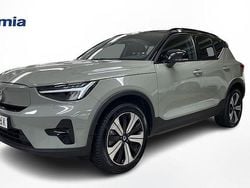 Grön Begagnad 2022 Volvo XC40 Plus SUV | 319 900 kr
