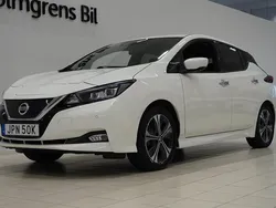 Vit Begagnad 2021 Nissan Leaf N-Connecta Halvkombi | 164 800 kr (Marknadspris)