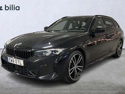 Svart (black saphire metallic) Begagnad 2022 BMW 320 M Sport Kombi | 399 900 kr