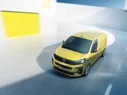 Vit Ny 2024 Opel Vivaro Elite Van | 486 875 kr (Marknadspris)