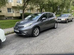 Grå Begagnad 2015 Nissan Note S Minibuss | 88 000 kr (Marknadspris)