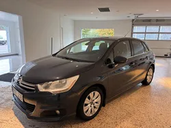 Mörkblå Begagnad 2011 Citroën C4 Halvkombi | 54 900 kr (Marknadspris)