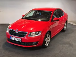 Röd Begagnad 2013 Skoda Octavia Business Line Halvkombi | 99 900 kr (Bra pris)