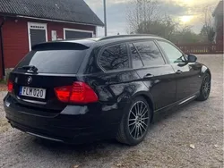 Svart Begagnad 2010 BMW 320 Comfort Edition Kombi | 60 000 kr (Marknadspris)