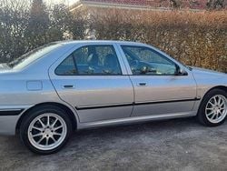 Grå Begagnad 2002 Peugeot 406 Sedan | 35 000 kr