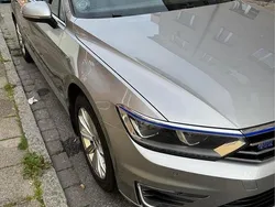 Silver Begagnad 2016 VW Passat GTE Kombi | 100 000 kr (Lite dyr)