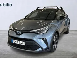 Grå Begagnad 2022 Toyota C-HR Edition SUV | 269 900 kr (Marknadspris)